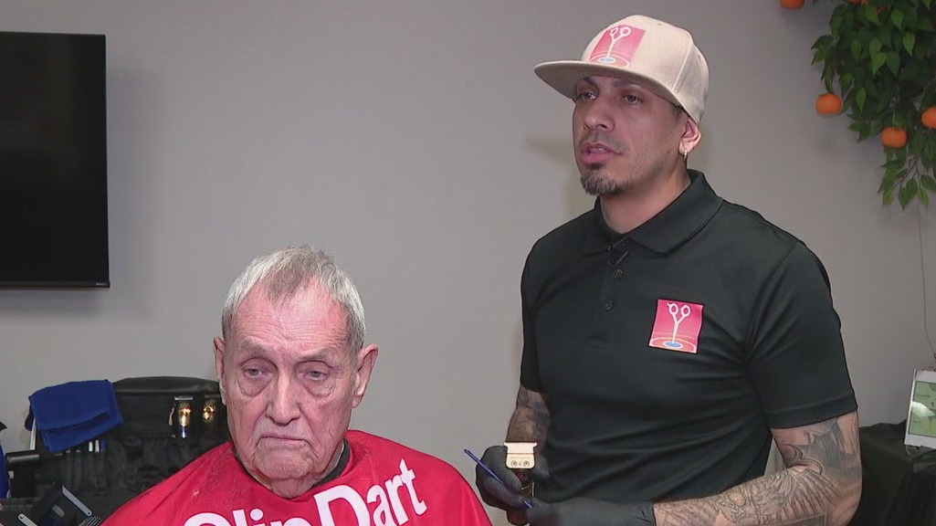 ClipDart provides seniors with free haircuts